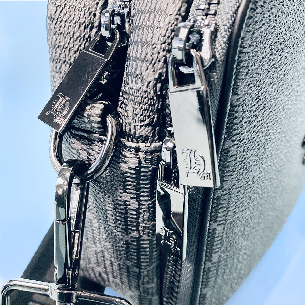 Go Get The Money Crossbody Bag