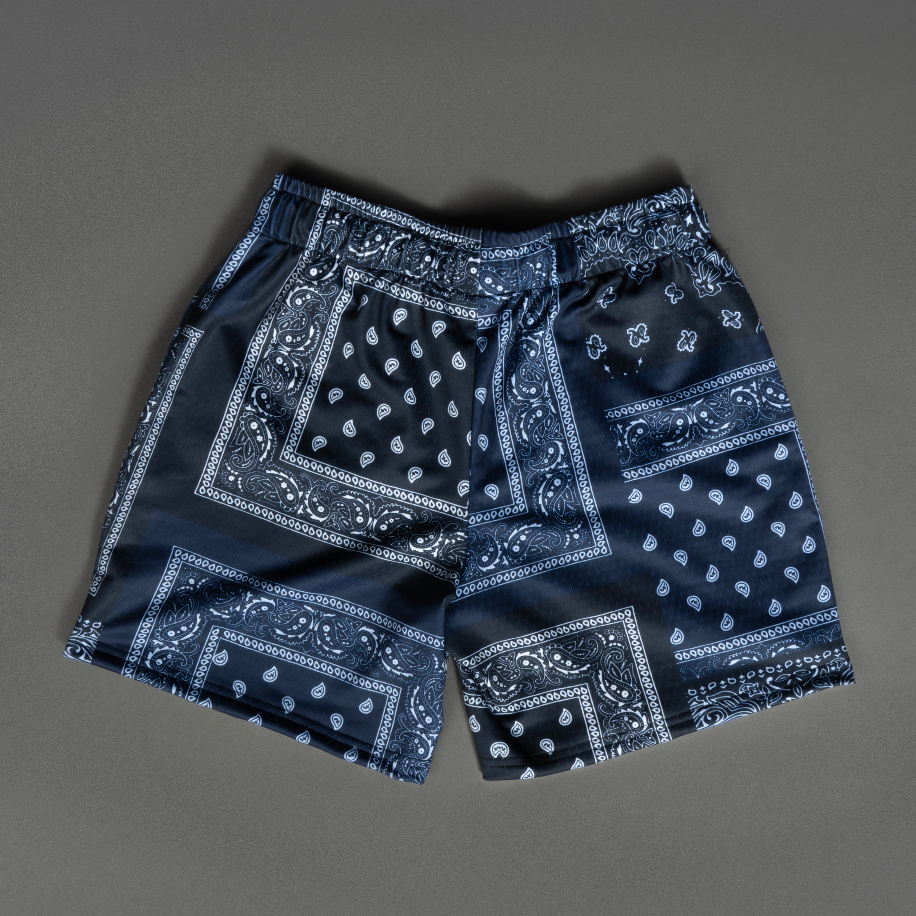 Pantalones cortos tipo bandana YK HM en azul marino